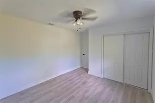 1301 Woodbine St, Clearwater, FL 33755 - Photo 25