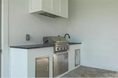 520 48th Avenue N, Saint Petersburg, FL 33703 - Photo 37