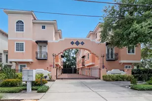 3025 W Grovewood Ct, Tampa, FL 33629 - Photo 1