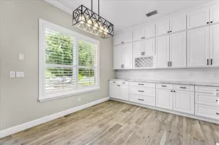 27335 Roseling Ct, Wesley Chapel, FL 33544 - Photo 13
