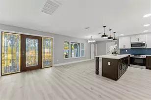 140 88 Th Ave NE, Saint Petersburg, FL 33702 - Photo 11