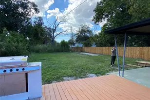 1847 19th St S, Saint Petersburg, FL 33712 - Photo 31