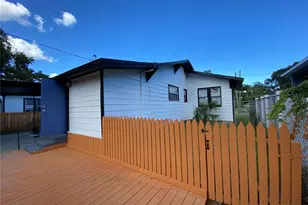 1847 19th St S, Saint Petersburg, FL 33712 - Photo 29