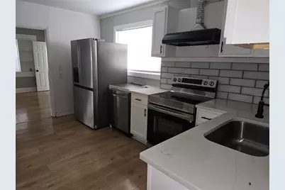 1847 19th Street S, Saint Petersburg, FL 33712 - Photo 5