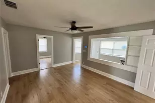 1847 19th St S, Saint Petersburg, FL 33712 - Photo 27