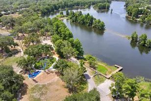312 S Riverhills Dr, Tampa, FL 33617 - Photo 9