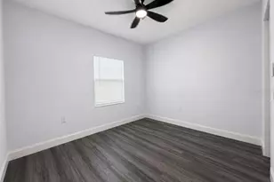 4220 E Eva St, Tampa, FL 33617 - Photo 19