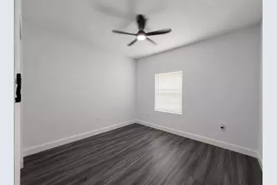 4220 E Eva Street, Tampa, FL 33617 - Photo 17