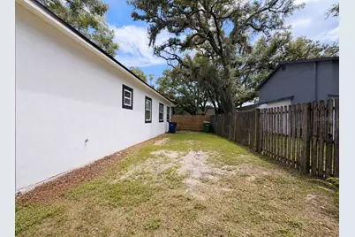 4220 E Eva Street, Tampa, FL 33617 - Photo 5