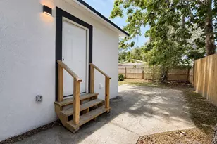 4220 E Eva St, Tampa, FL 33617 - Photo 31