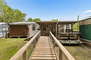 17808 Dogwood Dr, Lutz, FL 33558 - Photo 49