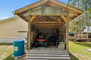 17808 Dogwood Dr, Lutz, FL 33558 - Photo 41