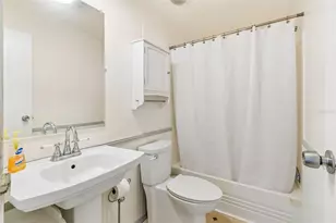 17808 Dogwood Dr, Lutz, FL 33558 - Photo 19