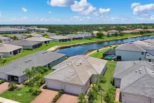 2175 Dragonfruit Wy, Naples, FL 34120 - Photo 3