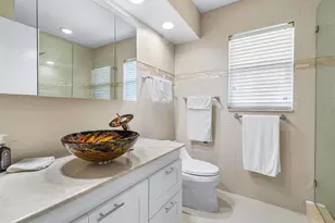 1005 McDaniel St, Sun City Center, FL 33573 - Photo 17