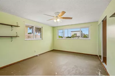 5415 1st Street NE, Saint Petersburg, FL 33703 - Photo 7