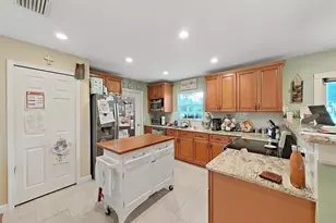 3707 Bloomingdale Ave, Valrico, FL 33596 - Photo 11