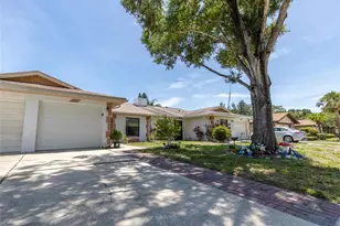 2013 Dover Ct, Oldsmar, FL 34677 - Photo 1