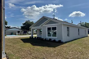 6024 12th St, Zephyrhills, FL 33542 - Photo 3