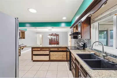 1606 Lark Lane, Brandon, FL 33510 - Photo 21