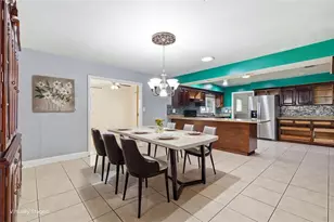 1606 Lark Ln, Brandon, FL 33510 - Photo 13