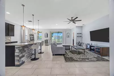 32876 Sand Creek Drive, Wesley Chapel, FL 33543 - Photo 9