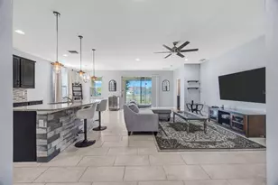 32876 Sand Creek Dr, Wesley Chapel, FL 33543 - Photo 9