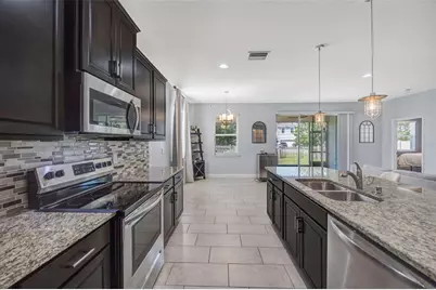 32876 Sand Creek Drive, Wesley Chapel, FL 33543 - Photo 15