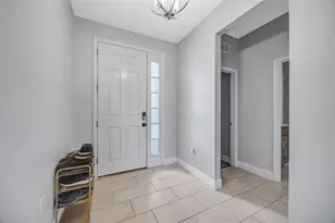32876 Sand Creek Dr, Wesley Chapel, FL 33543 - Photo 3