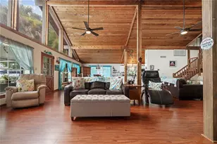 285 Lakeview Dr, Tarpon Springs, FL 34689 - Photo 5