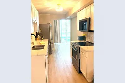 4890 Bay Street NE #127, Saint Petersburg, FL 33703 - Photo 11