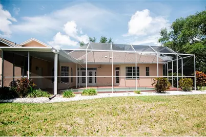 8390 Meadow Brook Drive E, Seminole, FL 33777 - Photo 19