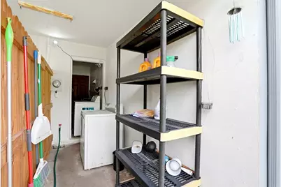 7301 8th Street N, Saint Petersburg, FL 33702 - Photo 39