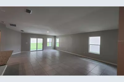 9938 Mesic Woods Avenue, Seffner, FL 33584 - Photo 13