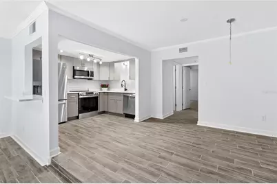 505 Plaza Seville Court #9, Treasure Island, FL 33706 - Photo 9
