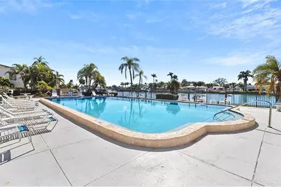 505 Plaza Seville Court #9, Treasure Island, FL 33706 - Photo 23