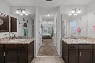 1621 Doves View Cir, Auburndale, FL 33823 - Photo 15