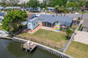 8702 Driftwood Dr, Tampa, FL 33615 - Photo 15
