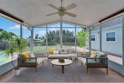 8702 Driftwood Drive, Tampa, FL 33615 - Photo 9