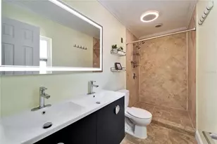8702 Driftwood Dr, Tampa, FL 33615 - Photo 11