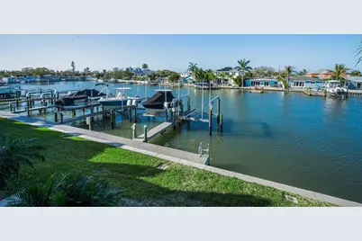 140 Marcdale Boulevard, Indian Rocks Beach, FL 33785 - Photo 17