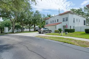 5606 Samter Ct, Tampa, FL 33611 - Photo 3