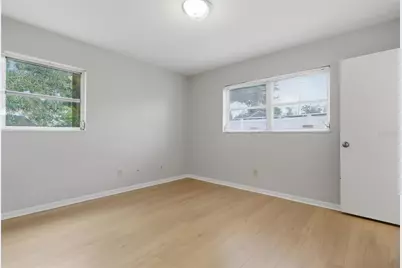 410 S Oakwood Avenue, Brandon, FL 33511 - Photo 19
