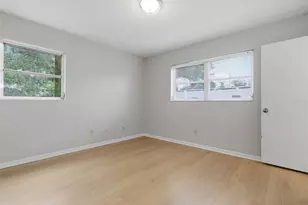 410 S Oakwood Ave, Brandon, FL 33511 - Photo 19