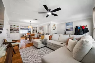 6219 Hampton Dr N, Saint Petersburg, FL 33710 - Photo 5