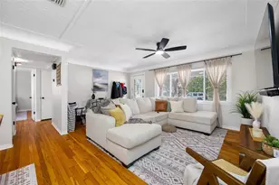 6219 Hampton Dr N, Saint Petersburg, FL 33710 - Photo 7