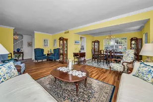 1310 41st Ave NE, Saint Petersburg, FL 33703 - Photo 13