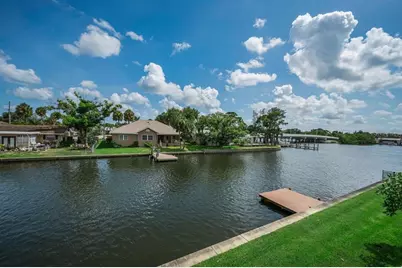 1310 41st Avenue NE, Saint Petersburg, FL 33703 - Photo 33