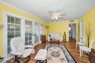 1310 41st Ave NE, Saint Petersburg, FL 33703 - Photo 21