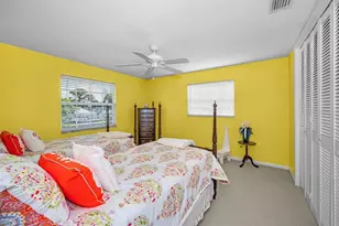 1310 41st Ave NE, Saint Petersburg, FL 33703 - Photo 37
